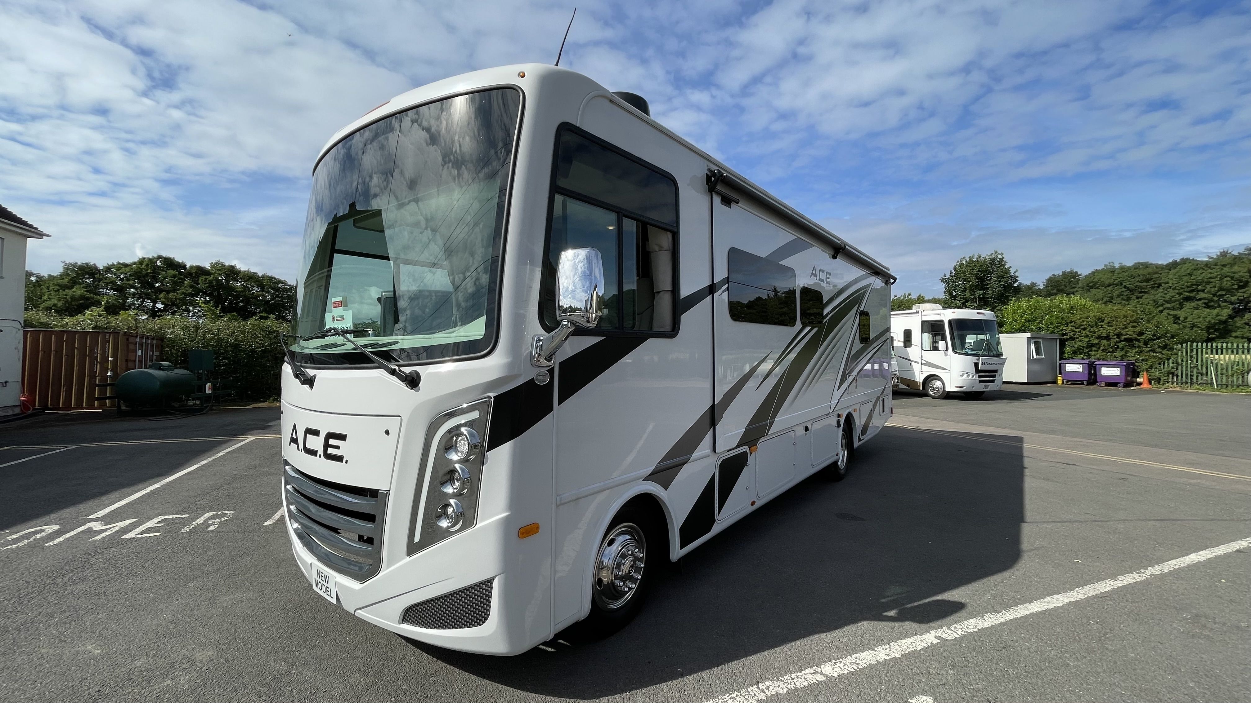 2024 THOR ACE 29D IN STOCK Signature Motorhomes